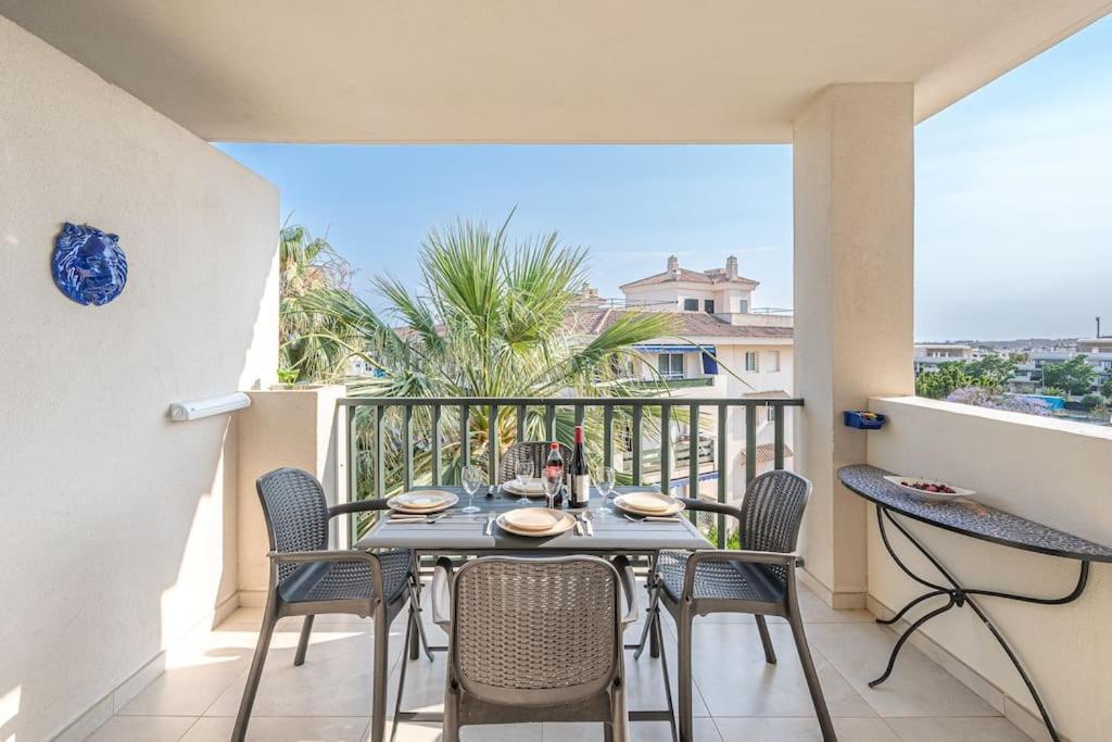 Flat -puerto Banus -6 A 8 Persons-pool-parking Marbellac